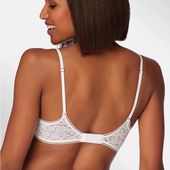 SALE NWT Stretch Lace Demi Bra in White - Picture 8 of 9